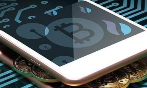   比特币钱包随机数漏洞：安全性探讨与防范措施 / 

 guanjianci 比特币钱包, 随机数漏洞, 数字货币安全, 加密技术 /guanjianci 

## 内容主体大纲

1. 引言
   - 比特币钱包的基本概念
   - 随机数在加密钱包中的重要性
   - 本文目的及意义

2. 比特币钱包和随机数漏洞概述
   - 什么是比特币钱包
   - 随机数的作用
   - 随机数漏洞的定义和背景

3. 随机数漏洞的具体表现
   - 漏洞的来源
   - 影响范围
   - 具体案例分析

4. 安全性影响及风险评估
   - 用户资产的安全性风险
   - 漏洞对比特币生态的影响
   - 法律和法规的影响

5. 防范措施与安全建议
   - 如何选择安全的钱包
   - 强化随机数生成过程
   - 定期监控与更新钱包

6. 结论
   - 总结漏洞的影响与防范必要性
   - 对未来发展的展望

---

## 引言

比特币作为一种新兴的数字货币，自发布以来便受到了全球范围的关注。如今，以比特币为代表的区块链技术已经深入到各种应用场景中，其中最重要的组成部分之一便是比特币钱包。比特币钱包不仅是数字资产的存储工具，更是用户与比特币网络交互的重要接口。在比特币钱包的安全性问题日益突出的今天，随机数的使用和管理成为了重点关注的对象。

随机数在加密技术中发挥着至关重要的作用。而比特币钱包的安全性能，直接依赖于随机数生成过程中的严格性和不可预测性。本文将深入探讨比特币钱包中存在的随机数漏洞，以及如何在设计和使用钱包时有效防范这些风险。

---

## 比特币钱包和随机数漏洞概述

### 什么是比特币钱包

比特币钱包是一种软件程序或硬件设备，它允许用户存储、发送和接收比特币。比特币钱包可以分为热钱包和冷钱包两大类，热钱包指的是连接互联网的钱包，而冷钱包则是离线存储比特币的方法。无论是哪种形式的钱包，它们都依赖于一组密钥（公钥和私钥）来实现数字货币的管理与转移。

### 随机数的作用

在比特币钱包中，随机数主要用于生成私钥、地址等。私钥是用户控制其比特币的唯一凭证，是保持账户资金安全的关键。因此，确保随机数生成的安全性和不可预测性是非常重要的。如果随机数生成器受到攻击或存在缺陷，那么攻击者便可以对该用户的资产发起攻击。

### 随机数漏洞的定义和背景

随机数漏洞指的是在随机数生成过程中可能出现的安全隐患，通常表现为生成的随机数出现可预测性或重复性。这类漏洞的出现往往源于不安全的算法或不当的随机数生成器使用。在比特币的发展过程中，已经有多个案例证实随机数漏洞可能导致用户资产被盗或钱包遭受攻击。

---

## 随机数漏洞的具体表现

### 漏洞的来源

随机数漏洞的来源多种多样，包括设计缺陷、算法加密方式不当、种子值选择不当等。在比特币钱包中，如果使用了一个不安全的随机数生成算法，那么生成的私钥可能被攻击者轻易猜测到。比特币钱包中的随机数生成器通常应该依赖于高质量的随机源，而不应采用低质量的伪随机数生成器。

### 影响范围

随机数漏洞的影响范围广泛，不仅限于个人用户，也可能影响到整个比特币生态。例如，某一款钱包由于随机数生成的缺陷，可能导致大量用户的私钥被攻击者获取，从而使得这些用户的资产面临风险。此外，由于比特币的特性，给整个区块链网络带来不必要的法律风险和信任危机。

### 具体案例分析

在过去的几年里，已经有多个因随机数漏洞而导致资产被盗的案例。例如，某款流行比特币钱包的用户发现自己的比特币账户被盗，经过调查发现，钱包的随机数生成算法缓存了太多信息，使得攻击者能够基于一些已知的数据推测出私钥。这样的案例提醒了用户在选择钱包时一定要关注其安全性。

---

## 安全性影响及风险评估

### 用户资产的安全性风险

随机数漏洞对用户资产的安全性构成了巨大的威胁。一旦私钥被获取，攻击者便可以完全控制用户的比特币并进行转账。因此，用户应当定期检查钱包的安全性，并选择运行在高安全性的环境中的钱包。同时，对于不再使用的钱包，应考虑其私钥的销毁。

### 漏洞对比特币生态的影响

当大规模的比特币钱包因随机数漏洞而遭受打击时，整个比特币生态将受到极大的影响。一些用户可能因此而失去对比特币的信心，从而导致价格波动。因此，不仅是个人用户，开发者和相关企业都需认识到随机数的重要性，以便维护整个生态的稳定性。

### 法律和法规的影响

在许多国家，数字货币相关法律尚在发展中。一旦因随机数漏洞导致用户资产损失，用户很可能会寻求法律补偿。而这将进一步增加法律界对于数字货币的关注，并可能促使一些国家对相关法律进行修订。因此，钱包开发者应更加心细，以保证其钱包具备相应的法律合规性。

---

## 防范措施与安全建议

### 如何选择安全的钱包

选择一个安全的钱包是资产安全的重要步骤。用户在选择比特币钱包时，首先应关注该钱包的开发团队、用户评价、以及是否有受到过攻击的记录。同时，用户应优先考虑开源钱包，因为开源钱包的代码可以被第三方审计，从而增加了安全性。

### 强化随机数生成过程

在比特币钱包的开发中，强化随机数生成过程是保障钱包安全的重要手段。开发者可以考虑使用加密最强的随机数生成器，并确保这些随机数的生成不受外部数据的影响。同时，定期更新生成算法也是保障安全的一部分。

### 定期监控与更新钱包

只要钱包仍被使用，用户就应定期监控其安全状态，并在发现潜在漏洞时迅速采取措施。如果钱包支持更新，用户应尽早进行更新，以确保能够及时修补各种已知的安全隐患。同时，用户还应关注相关的安全通告，帮助自己获取最新的安全信息。

---

## 结论

比特币钱包作为用户与数字货币交互的重要工具，其安全性问题会直接影响用户资产的安全。而随机数漏洞是比特币钱包中一个不容忽视的风险点。尽管随随机数漏洞不仅影响个人用户，同时也对整个比特币生态造成影响，因此我们应当对其保持高度警觉。本篇文章通过对随机数漏洞的梳理和分析，强调了制定有效的安全防范措施的重要性，以帮助用户和开发者共同维持比特币生态的稳定性和安全性。

---

## 相关问题探讨

### 1. 随机数漏洞具体会带来哪些安全问题？

随机数漏洞可能导致资产被盗、钱包安全性下降，具体表现为私钥被攻击者获取，甚至可能严重影响比特币的整体信任度和市场价格。

### 2. 如何判断一款比特币钱包的安全性？

判断比特币钱包安全性需要关注其开发团队的信誉、用户评价、开源程度和是否经历过安全漏洞等方面的信息。

### 3. 私钥被盗后，用户应如何应对？

如果私钥被盗，用户应尽快转移剩余的资产到安全的钱包，并尽可能联系相关的法律机构寻求帮助，并分析此次安全漏洞的来源。

### 4. 随机数生成技术有哪些改进建议？

改进随机数生成技术可以从算法、种子值增加随机性及使用高质量随机数源等方面进行提升，并定期审查生成流程。

### 5. 在数字货币生态中，如何加强安全意识？

加强数字货币生态中的安全意识需要信息的透明和普及，用户须经常关注与学习安全防范知识，借助技术提升自我保护能力。

### 6. 随着技术发展，未来钱包安全面临哪些挑战？

未来钱包安全将面临更复杂的攻击手段、法律监管的不断升级及用户管理的困境，只有不断提升技术和强化教育才能迎接挑战。